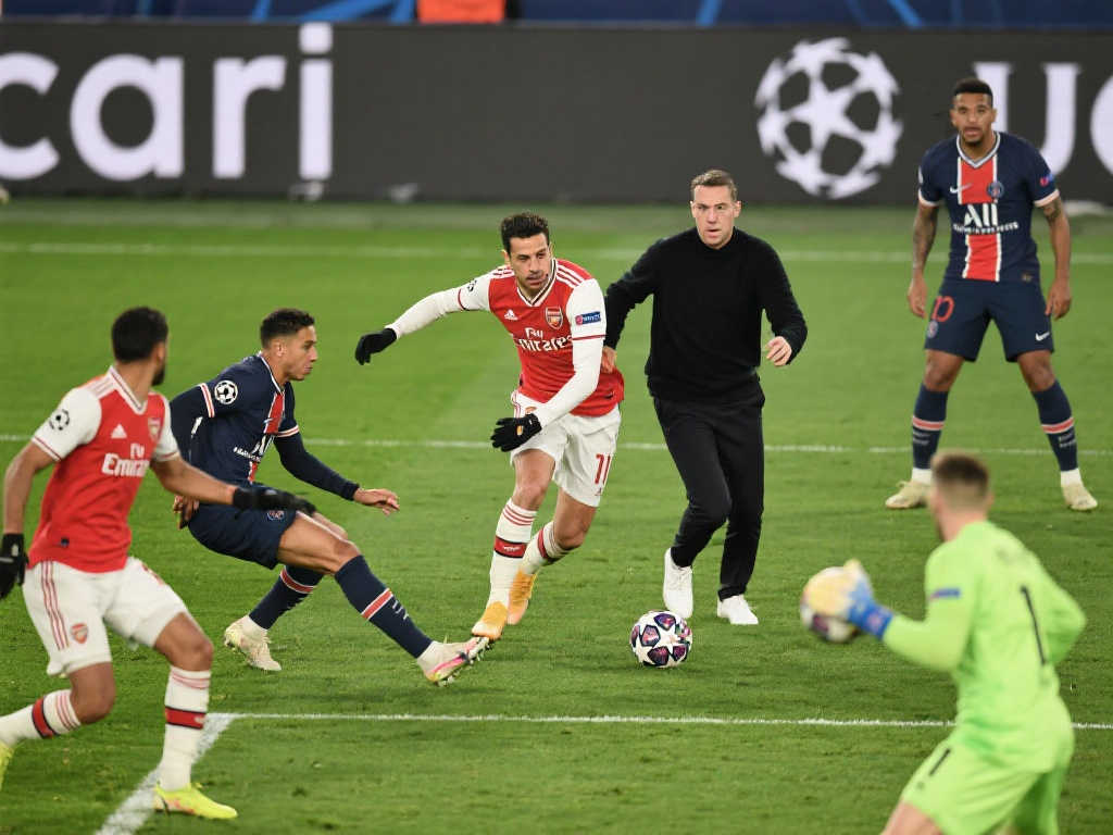 與此同時 與此同時